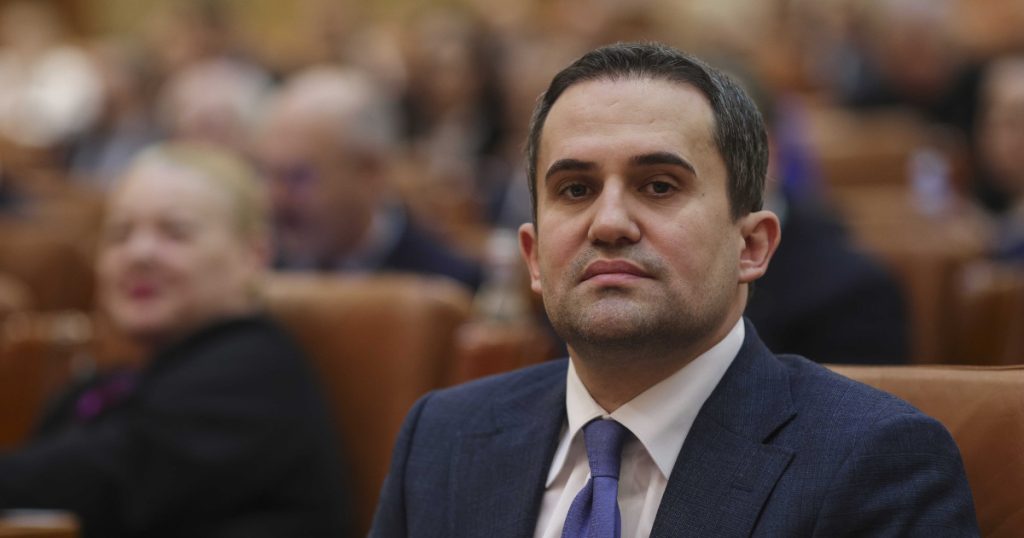 Ministrul Transporturilor, Ciprian Șerban, este implicat într-un scandal de mită.